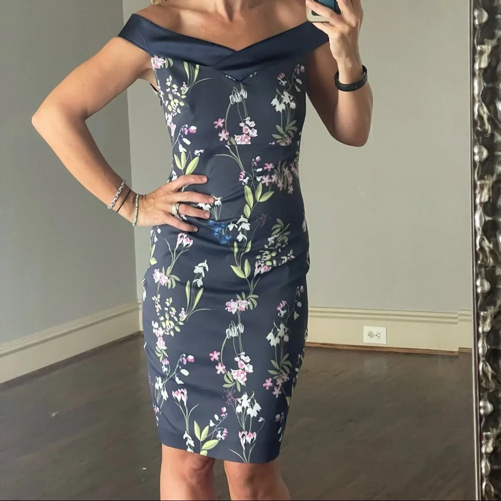 Karen Millen | off shoulder vavavoom pencil dress - Picture 8 of 9